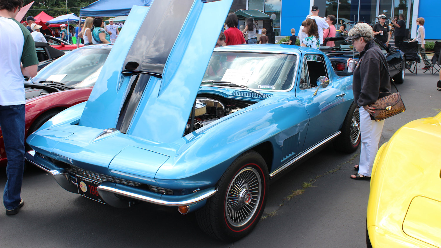 Click to Enlarge-Esc to Close Corvette Generations/C2/C2 1967 Ellingson.jpg